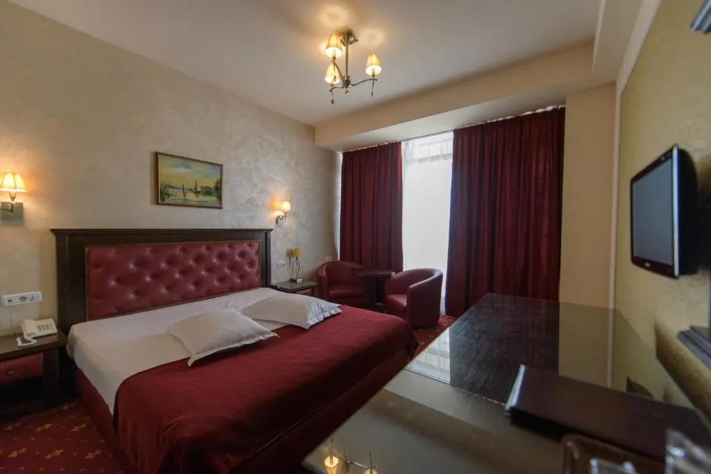 Hotel Golden Palace