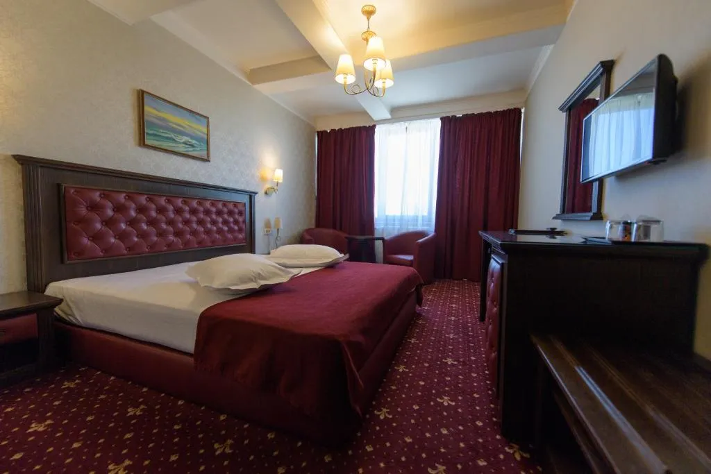Hotel Golden Palace
