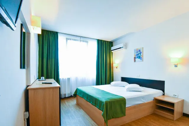 Hotel Flora
