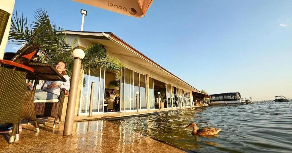 Hotel La Scoica Land
