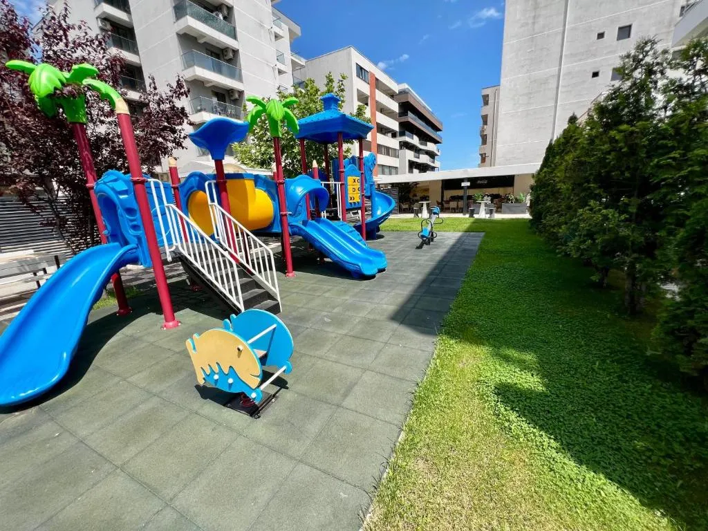 Hotel Leon Beach