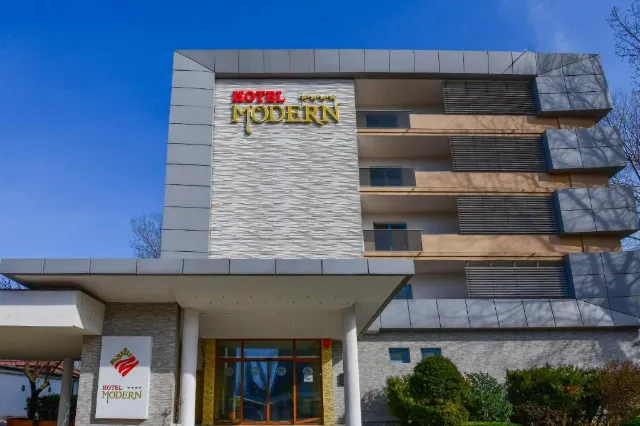 Hotel Modern