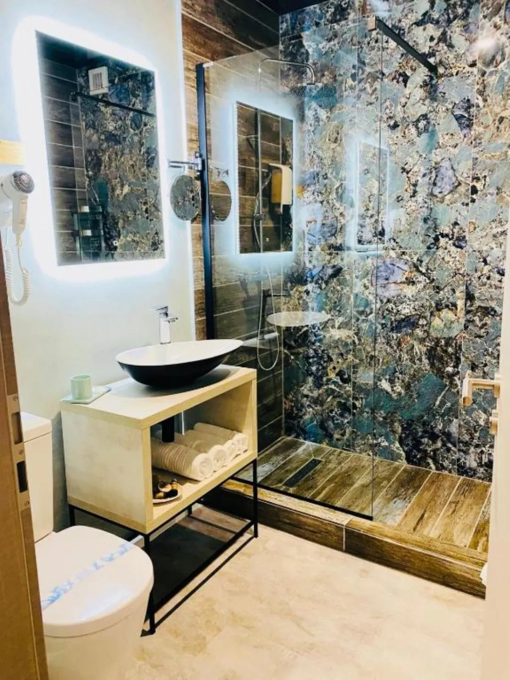 Hotel Marea Neagra
