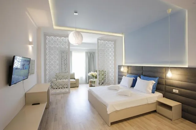 Hotel Nautic Luxury
