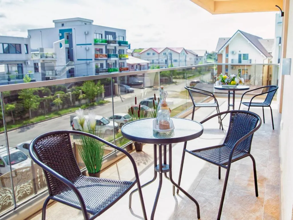 Hotel Roca Del Mar