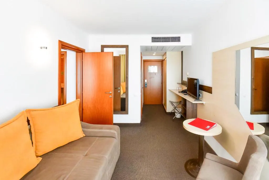 Hotel Zenith