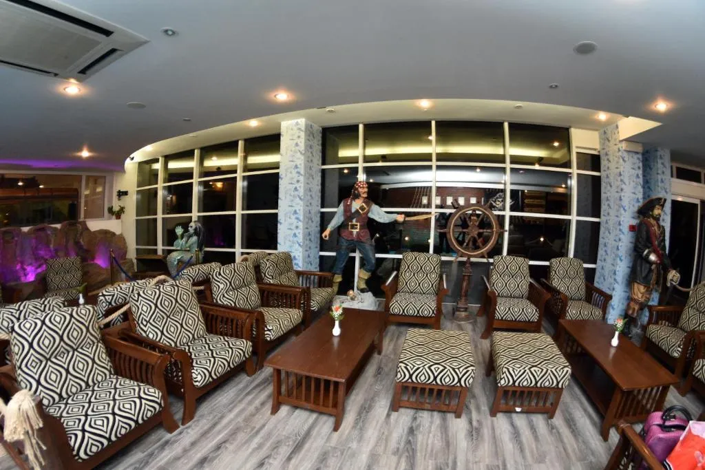 Hotel Pirates Resort