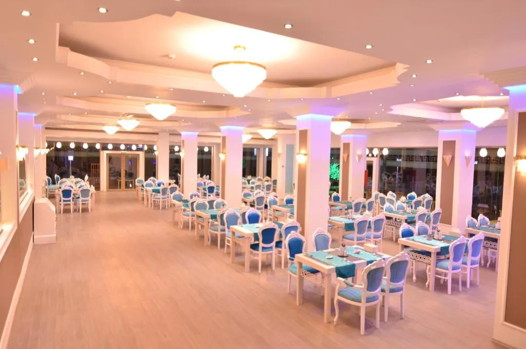 Hotel Phoenicia Luxury
