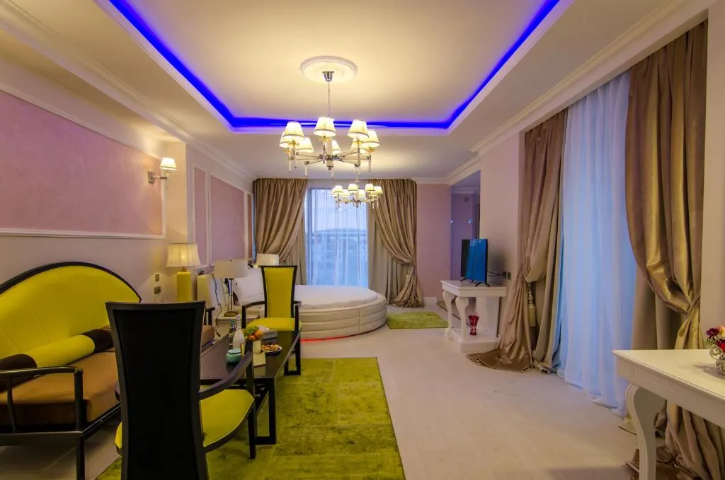 Hotel Phoenicia Royal