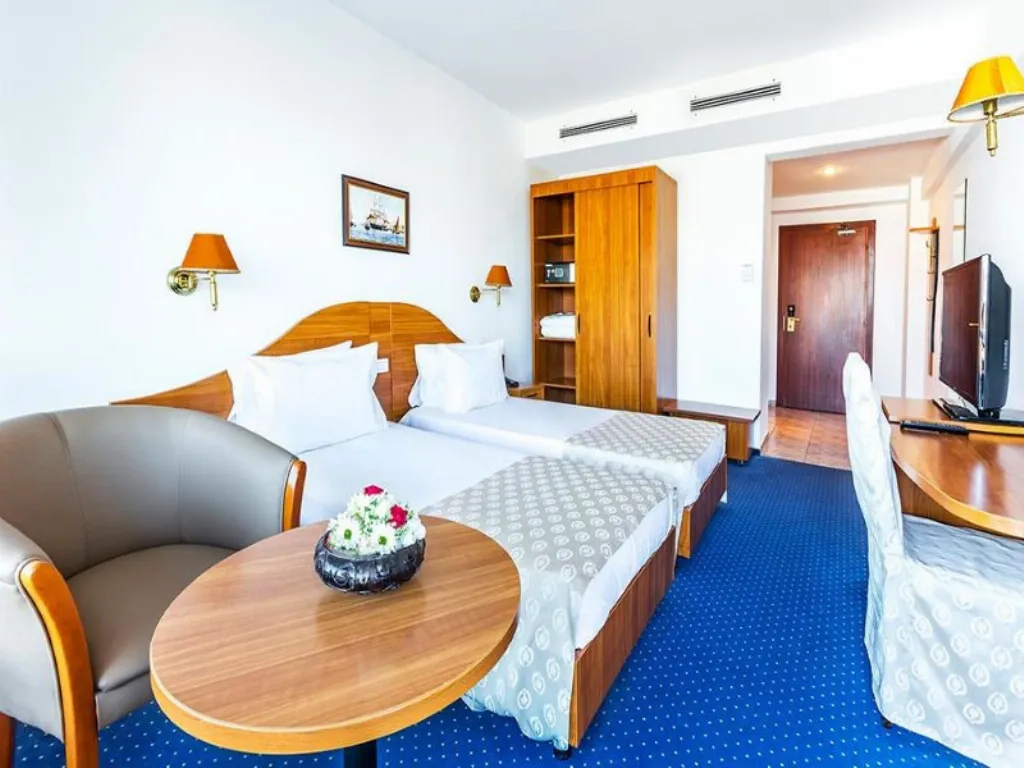 Hotel Savoy