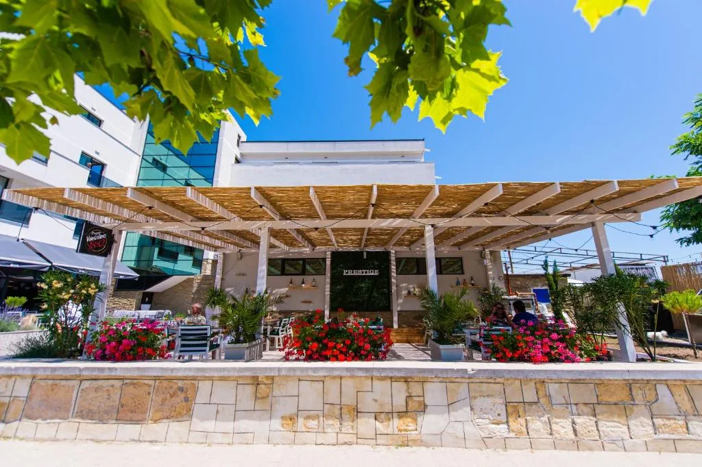 Hotel Prestige