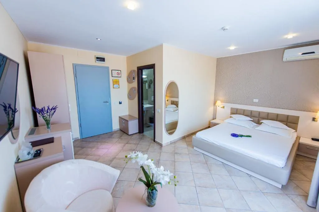 Hotel Prestige