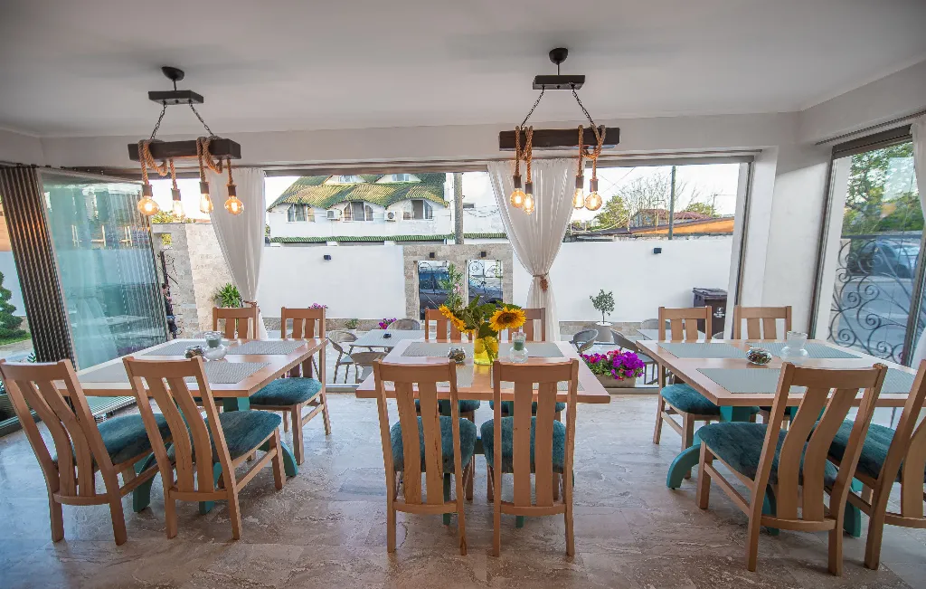 Camere De Inchiriat Thaya
