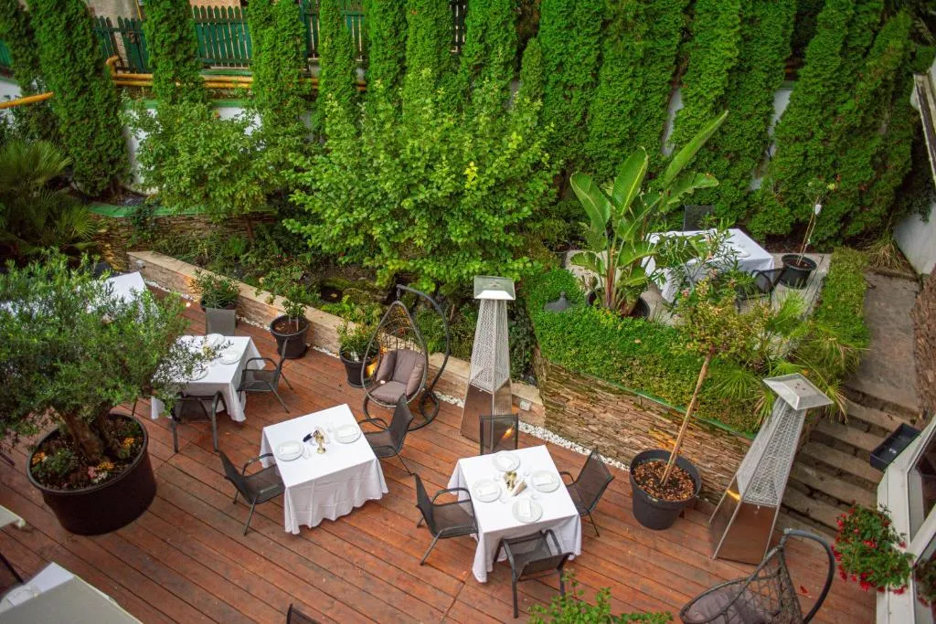 Hotel Carpathia