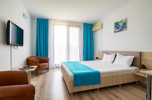 Hotel Q
