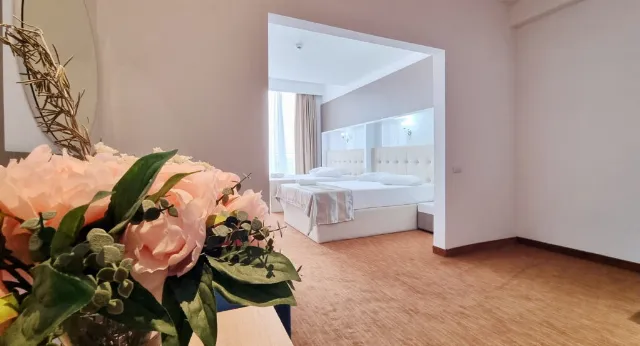 Hotel Scandinavia Junior suite #4