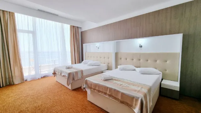 Hotel Scandinavia Junior suite #7