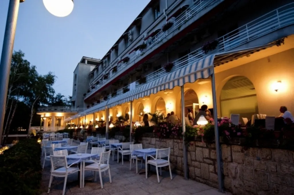 Hotel Astoria