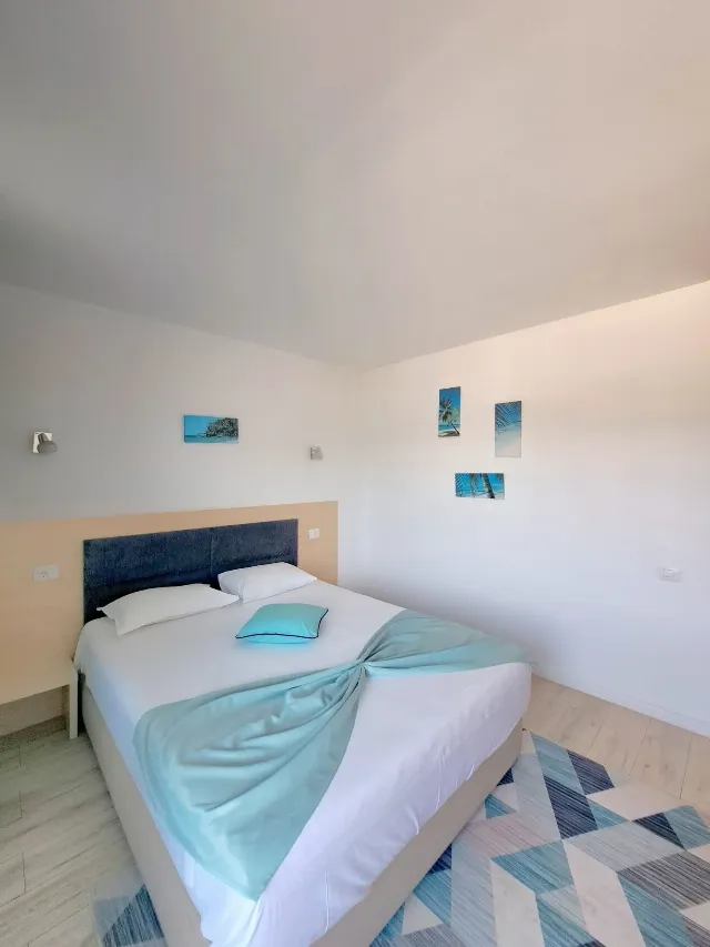 Hotel Ryanna Beach Apartament vedere la mare