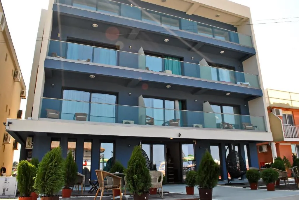 Hotel Ryanna Beach