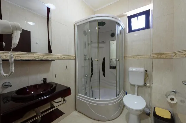 Hotel Coral Cameră Triplă #2