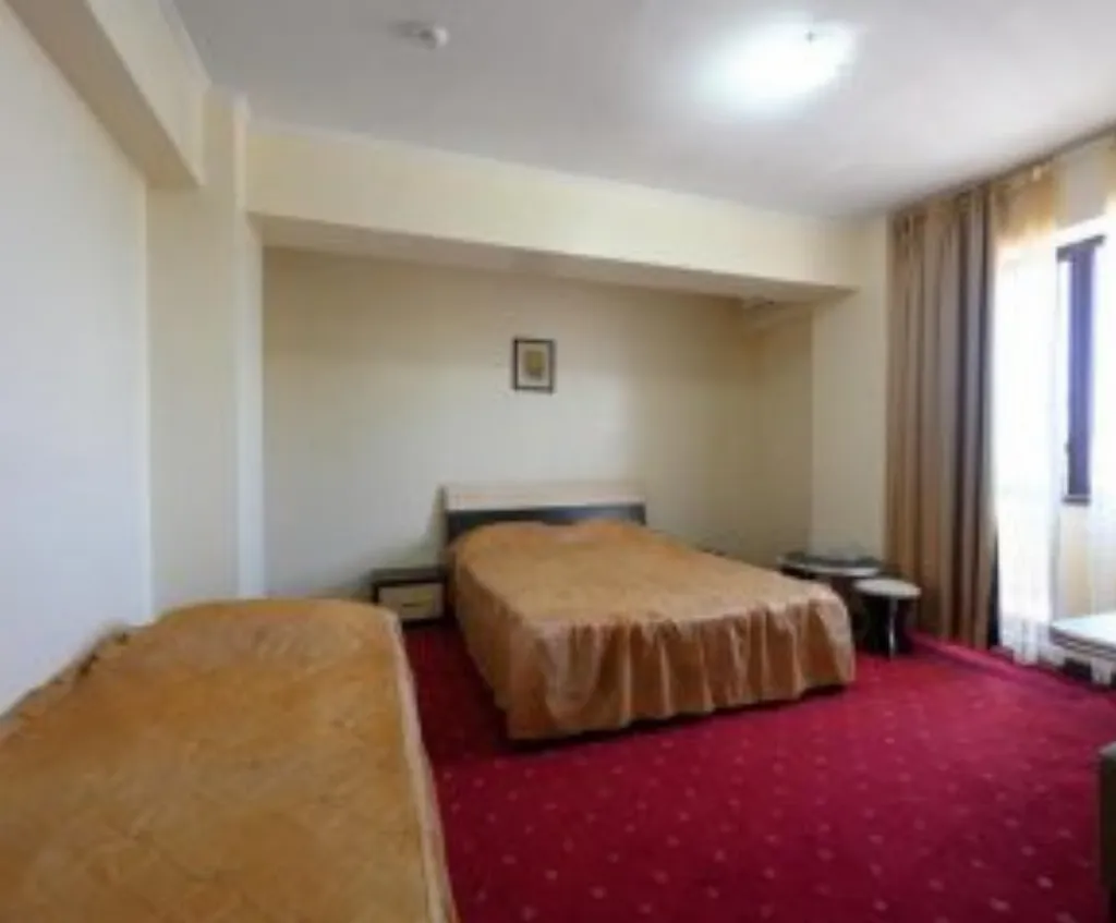 Hotel Coral Cameră Triplă
