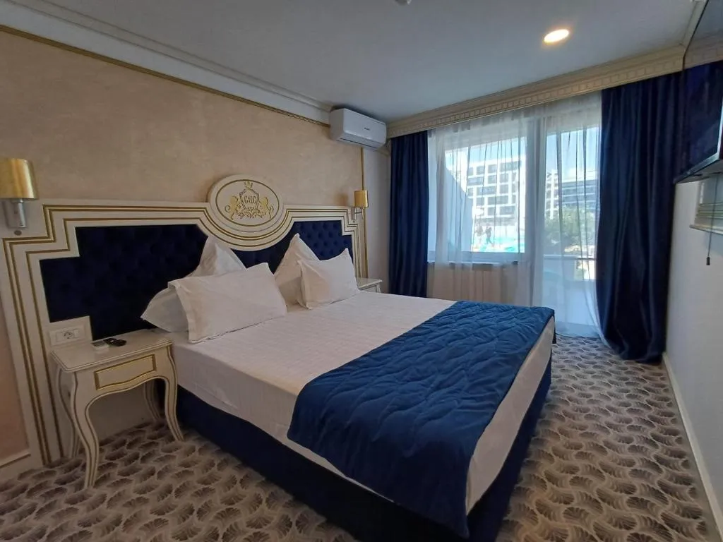 Hotel Grand Caraiman